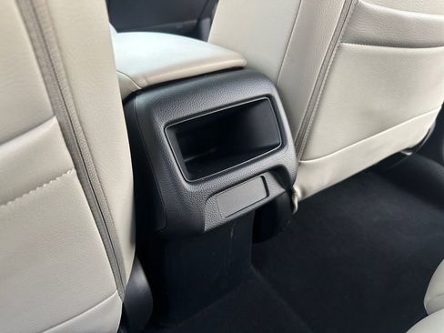 Used 2024 Honda HR-V LX image 27