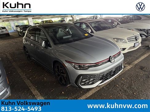 Used 2025 Volkswagen GTI SE image 1