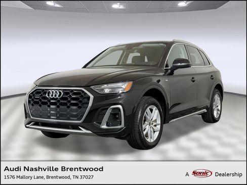 Used 2023 Audi Q5 2.0T Premium w/ Convenience Package AWD/4WD image 1