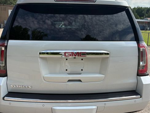 Used 2016 GMC Yukon Denali w/ Open Road Package AWD/4WD image 5