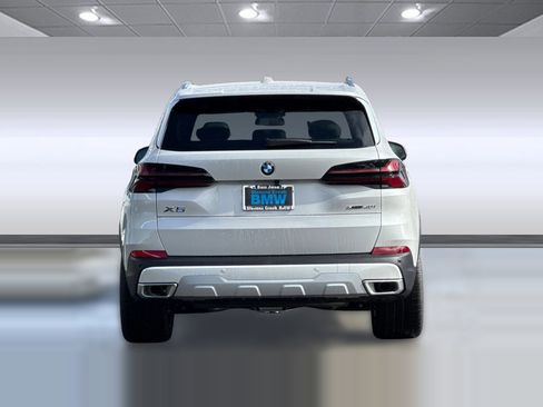 New 2026 BMW X5 xDrive40i image 10