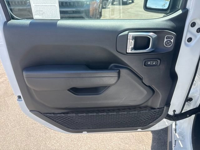 Used 2022 Jeep Wrangler Unlimited Sport AWD/4WD image 12