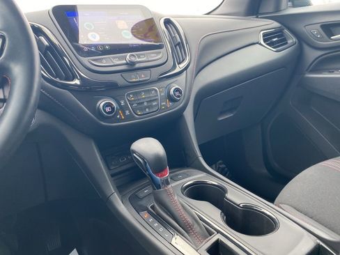 Used 2023 Chevrolet Equinox RS image 39