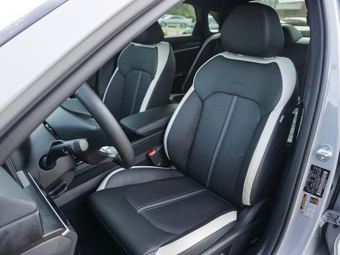 Used 2025 Kia K5 GT-Line w/ GT-Line Premium Package FWD image 14