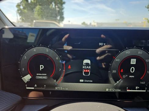 Used 2025 Nissan Kicks SR AWD/4WD image 19
