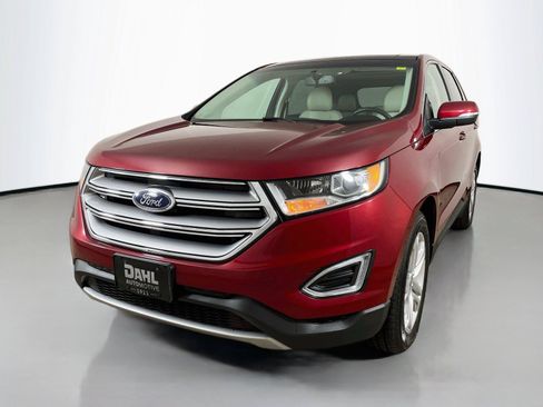 Used 2018 Ford Edge Titanium w/ Equipment Group 301A AWD/4WD image 4