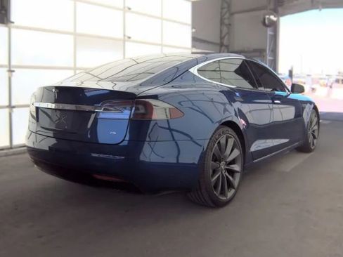 Used 2016 Tesla Model S 75 RWD image 2