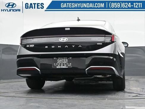 New 2025 Hyundai Sonata Limited image 81