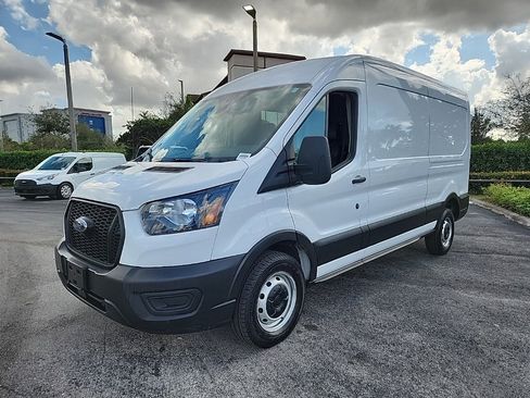 Used 2022 Ford Transit 350 Medium Roof image 11