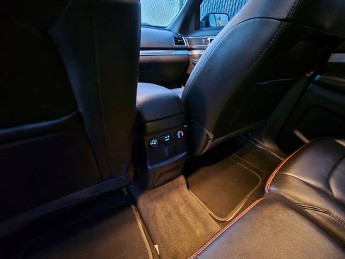Certified 2017 Ford Explorer Sport image 17