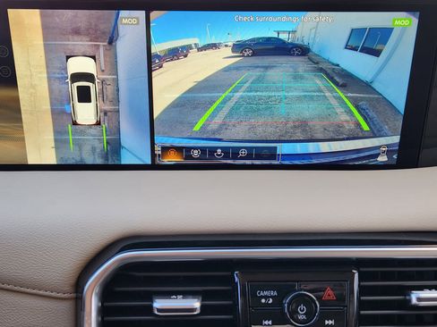 New 2025 Nissan Armada Platinum image 15