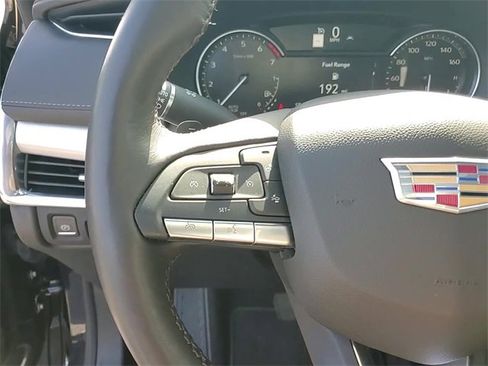 Certified 2023 Cadillac XT4 Premium Luxury image 13