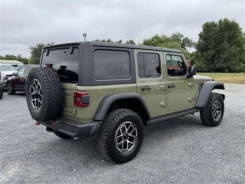New 2025 Jeep Wrangler Unlimited Rubicon image 19