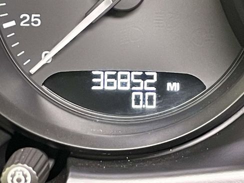 Used 2022 Porsche Macan image 47