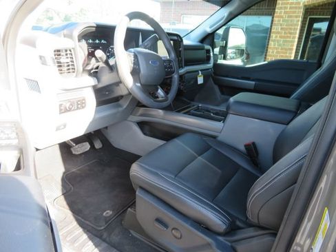 Used 2026 Ford F350 XLT w/ FX4 Off-Road Package AWD/4WD image 24