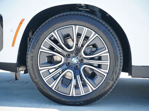 New 2026 BMW X3 xDrive30 w/ Premium Package image 5