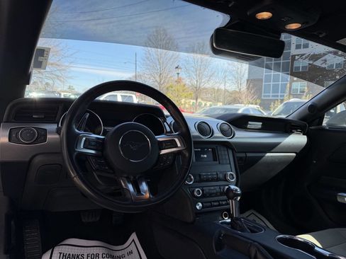 Used 2021 Ford Mustang GT image 11