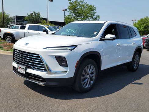 New 2026 Buick Enclave Preferred w/ Power Package AWD/4WD image 4