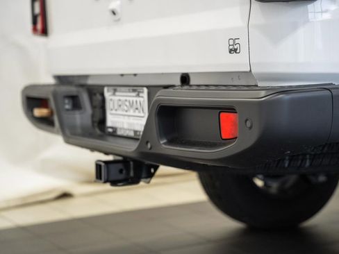 New 2026 Jeep Gladiator Overland AWD/4WD image 6