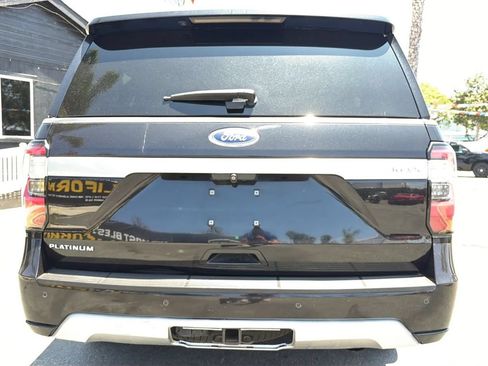 Used 2019 Ford Expedition Max Platinum AWD/4WD image 37