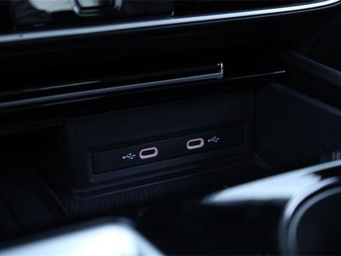 New 2026 Volkswagen Atlas SEL Premium R-Line image 17