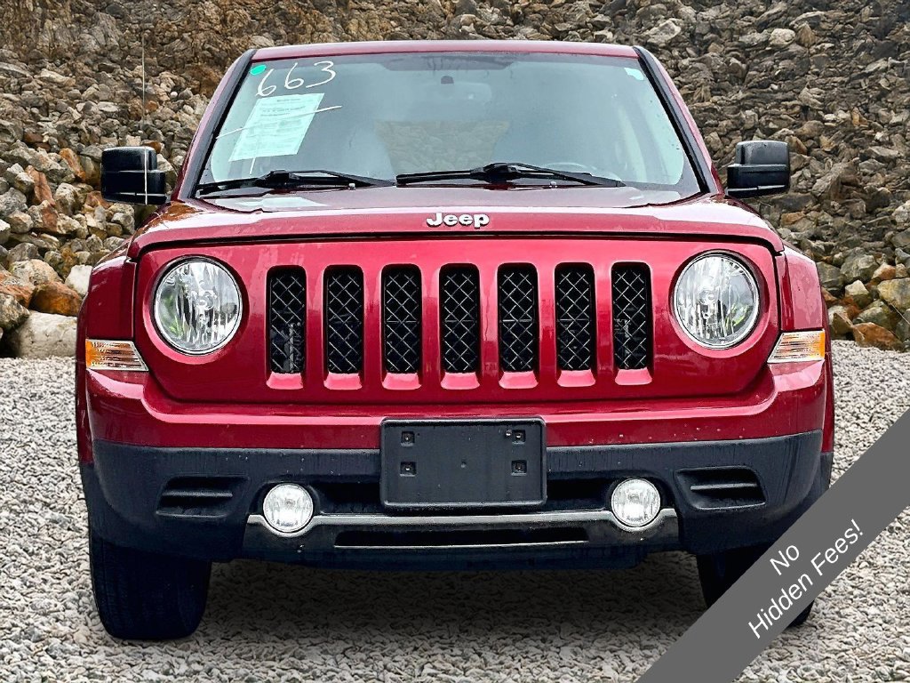 Used 2017 Jeep Patriot High Altitude AWD/4WD image 3