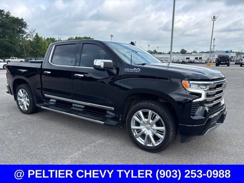 Used 2022 Chevrolet Silverado 1500 High Country w/ High Country Premium Package AWD/4WD image 1
