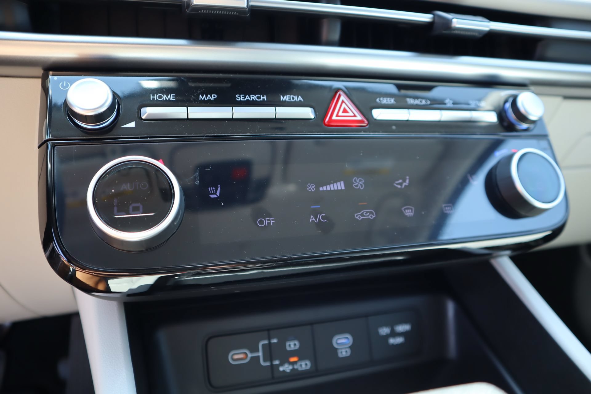 New 2026 Hyundai Tucson SEL FWD image 14
