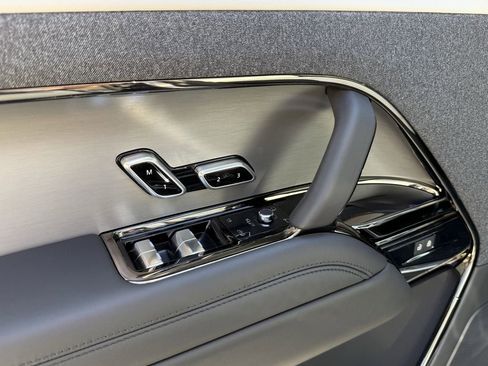 New 2026 Land Rover Range Rover Sport Dynamic SE image 17