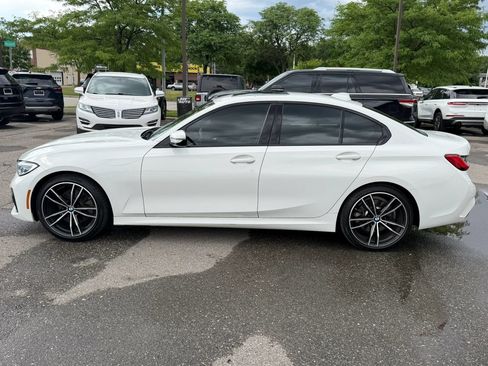 Used 2020 BMW 330i xDrive Sedan w/ M Sport Package AWD/4WD image 2