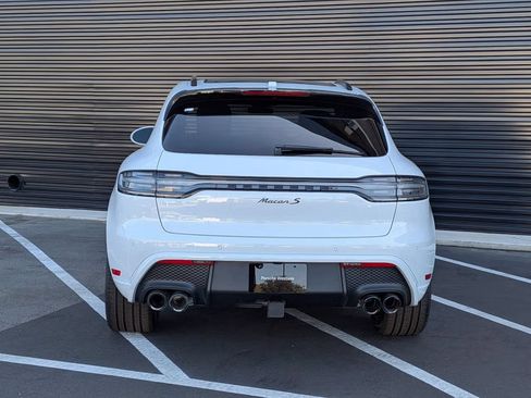 Certified 2025 Porsche Macan S AWD/4WD image 10