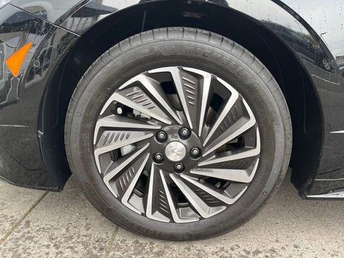 Used 2023 Hyundai Sonata Limited image 9