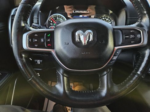 Used 2019 RAM 1500 Laramie image 11