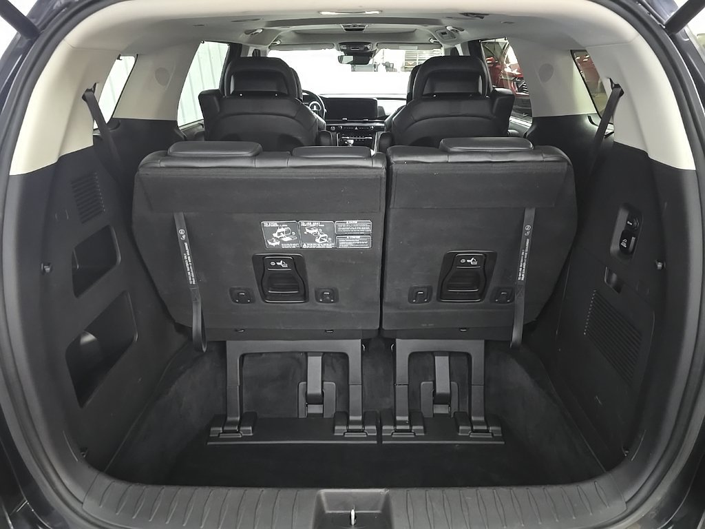 Used 2022 Kia Carnival SX Prestige FWD image 12