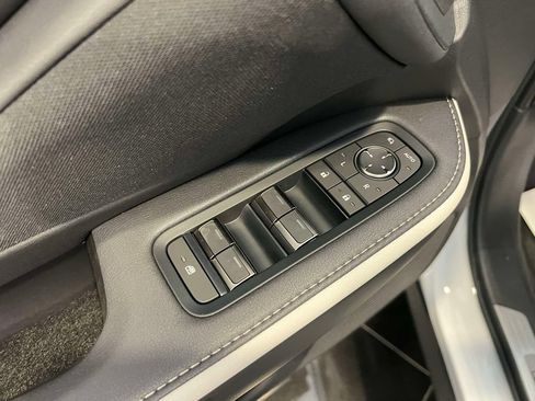 New 2026 Lexus TX 500h AWD image 18