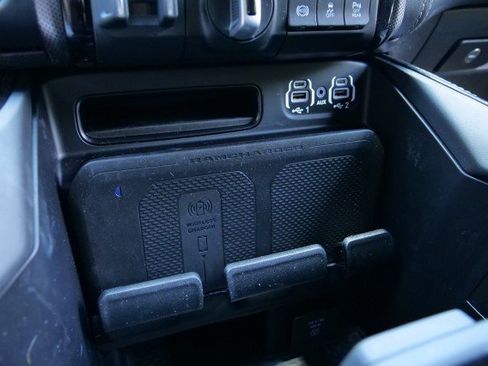 Used 2024 RAM 3500 Limited AWD/4WD image 15