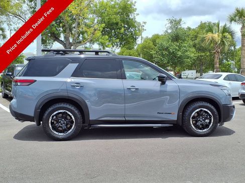 Used 2024 Nissan Pathfinder Rock Creek AWD/4WD image 9