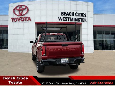 Used 2023 Chevrolet Colorado Z71 w/ Z71 Convenience Package 2 image 9