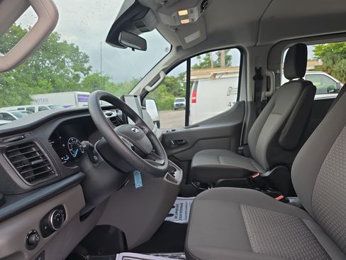 Used 2024 Ford Transit 350 XLT RWD image 25