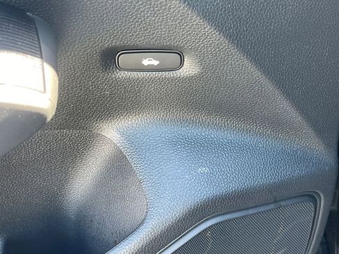 Used 2025 Honda Civic Sport image 33