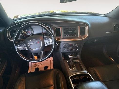 Used 2021 Dodge Charger SXT w/ Leather Interior Group image 10