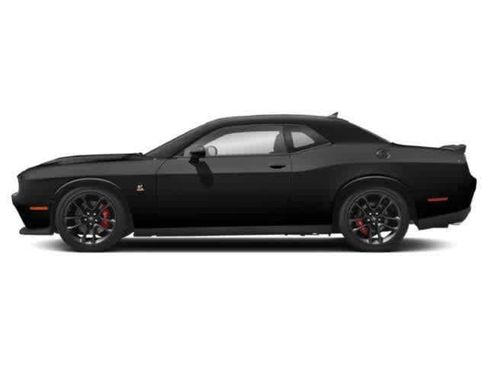 Used 2021 Dodge Challenger R/T Scat Pack RWD image 2