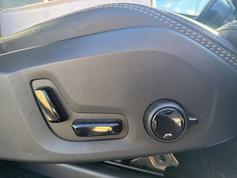 Certified 2023 Volvo XC60 B5 Plus w/ Protection Package Premier image 13