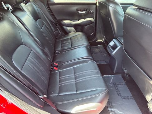 Certified 2024 Honda HR-V EX-L image 11