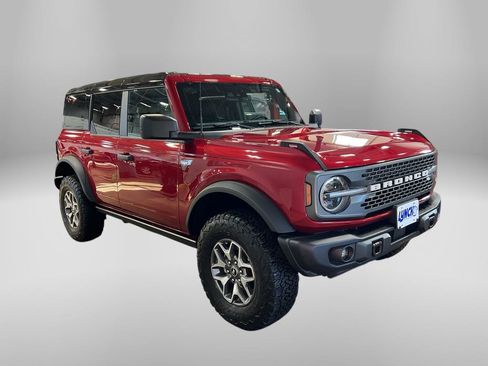Used 2025 Ford Bronco Badlands AWD/4WD image 5