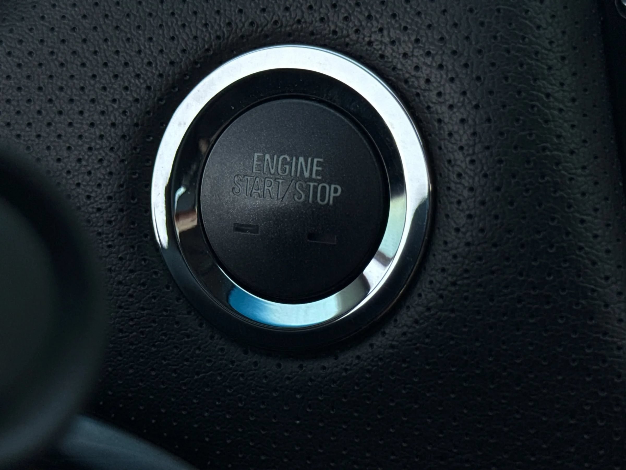 Used 2013 Cadillac XTS Premium FWD image 37