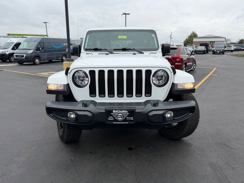 Used 2023 Jeep Wrangler Altitude image 2