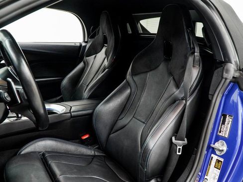 Used 2023 BMW Z4 M40i w/ Premium Package image 37