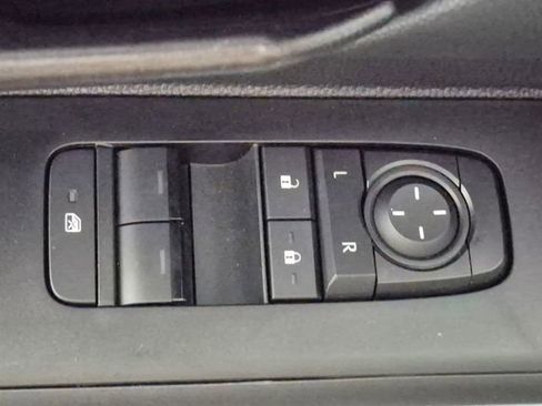 New 2025 Toyota Tacoma PreRunner image 14