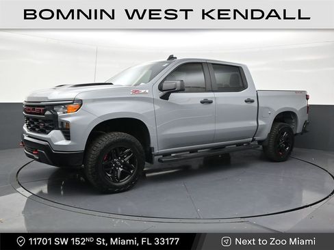Used 2025 Chevrolet Silverado 1500 Custom Trail Boss AWD/4WD image 1